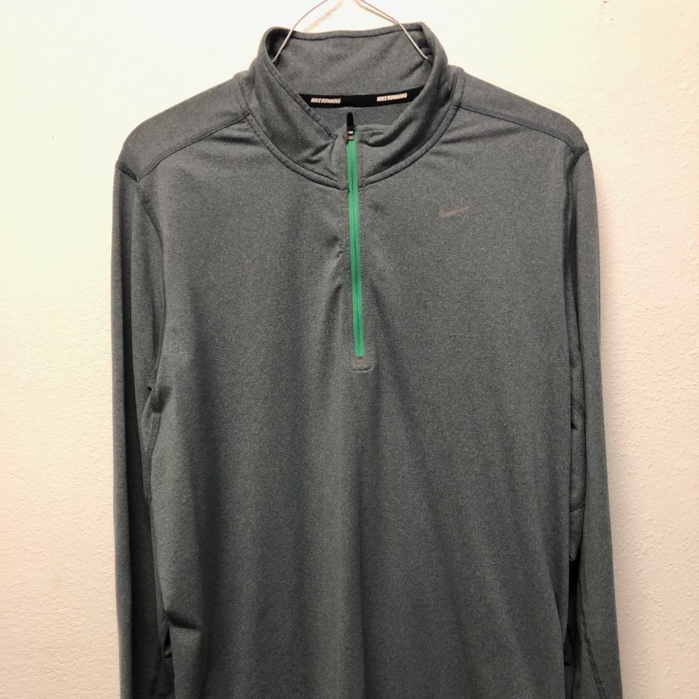 Nike Running Long Sleeve Shirt Size Large - with thumb hole
